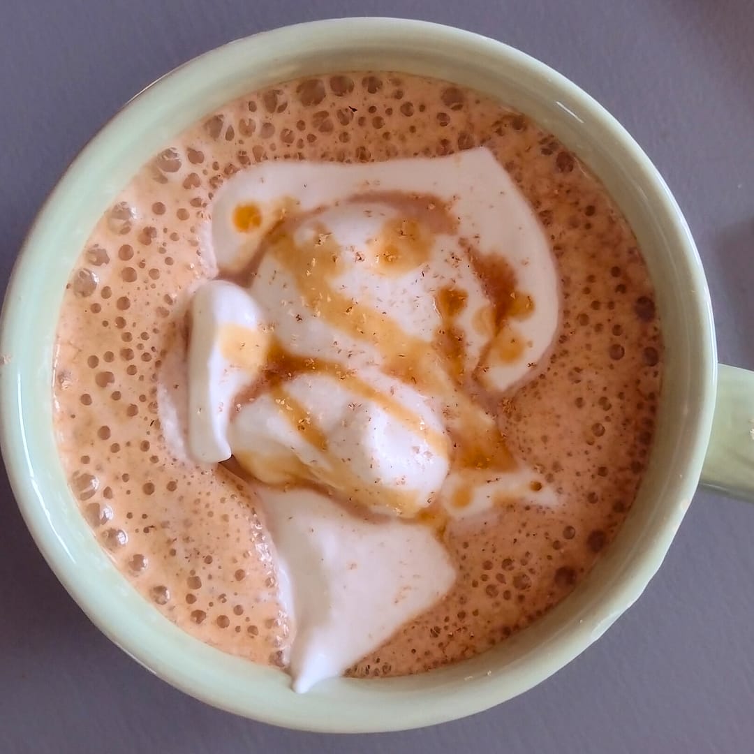 Salted maple and vanilla latte